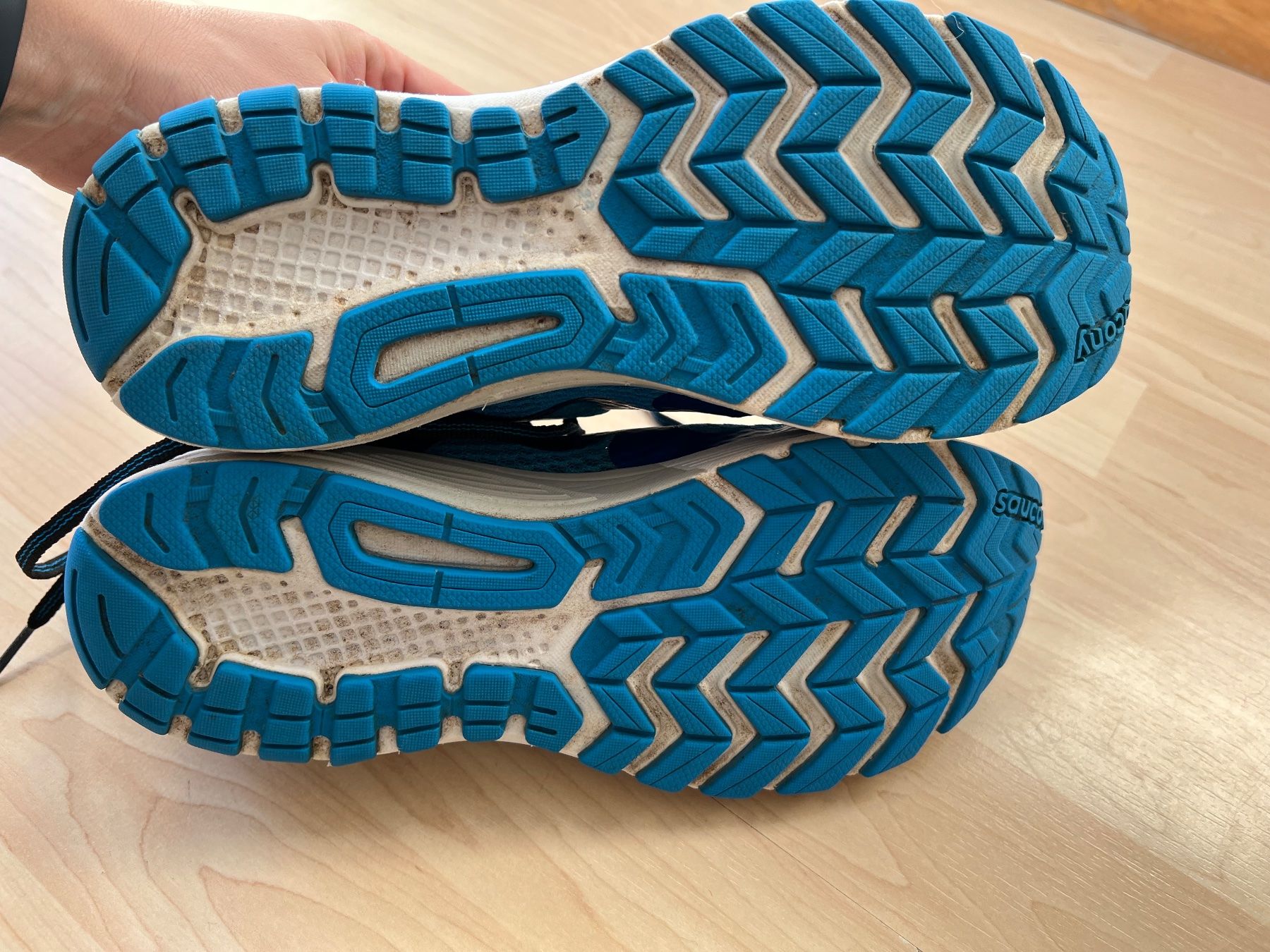 Saucony Herrenschuhe: Saucony Guido ISO Sneakers Gr.39 – Gebraucht aus Siebnen von dte_9kmw 5