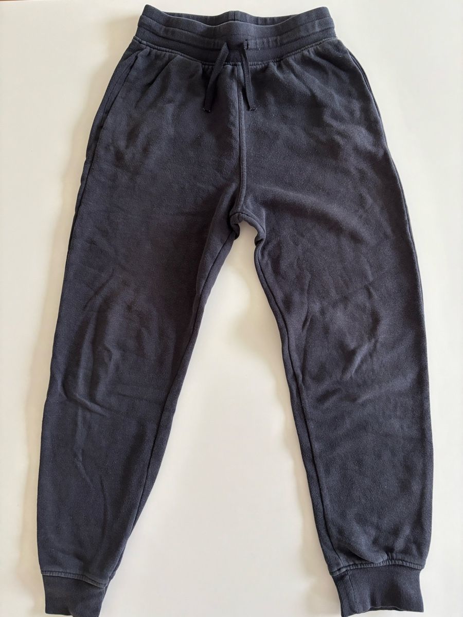 H&M Hosen: Trainerhose H&M, Grösse 152 – Gebraucht aus Rain von Denbie