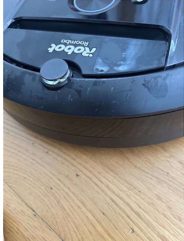 Irobot Aspirapolveri & Accessori: i Robot Roomba i7+ – Usato da Schiers venduto da dom_v6yh 2