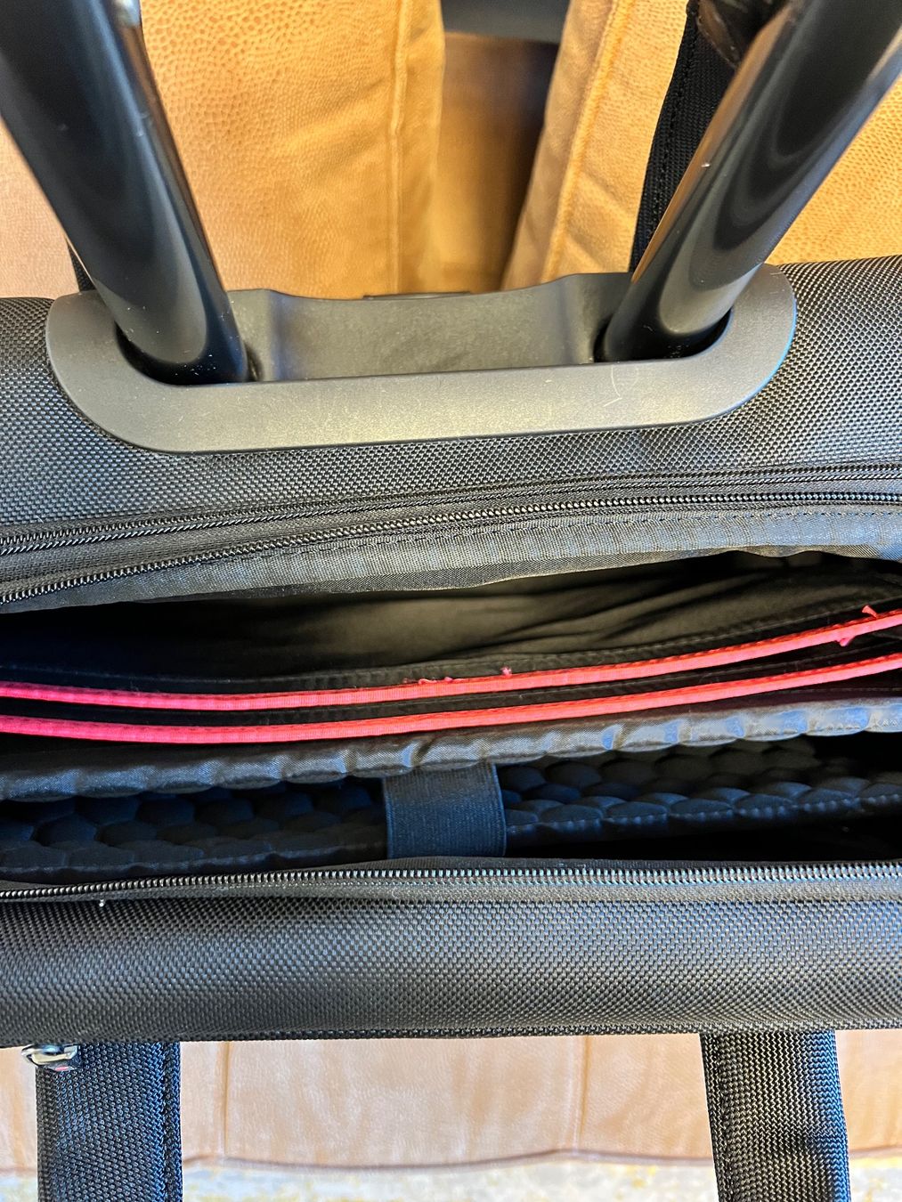 Samsonite Valigie: Samsonite Rollkoffer Pro5LX – Usato da Zürich venduto da Miroglu0 5