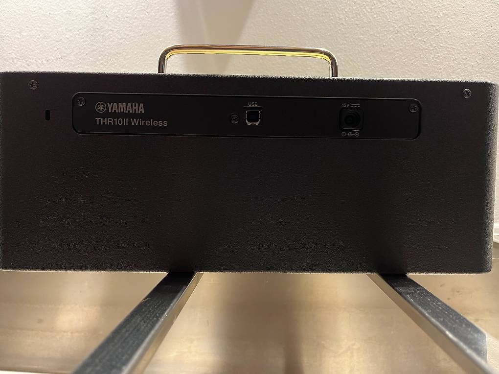 Yamaha Amplificatori: Yamaha THR 10 II Wireless – Usato da Allschwil venduto da vsd_r2mf 2