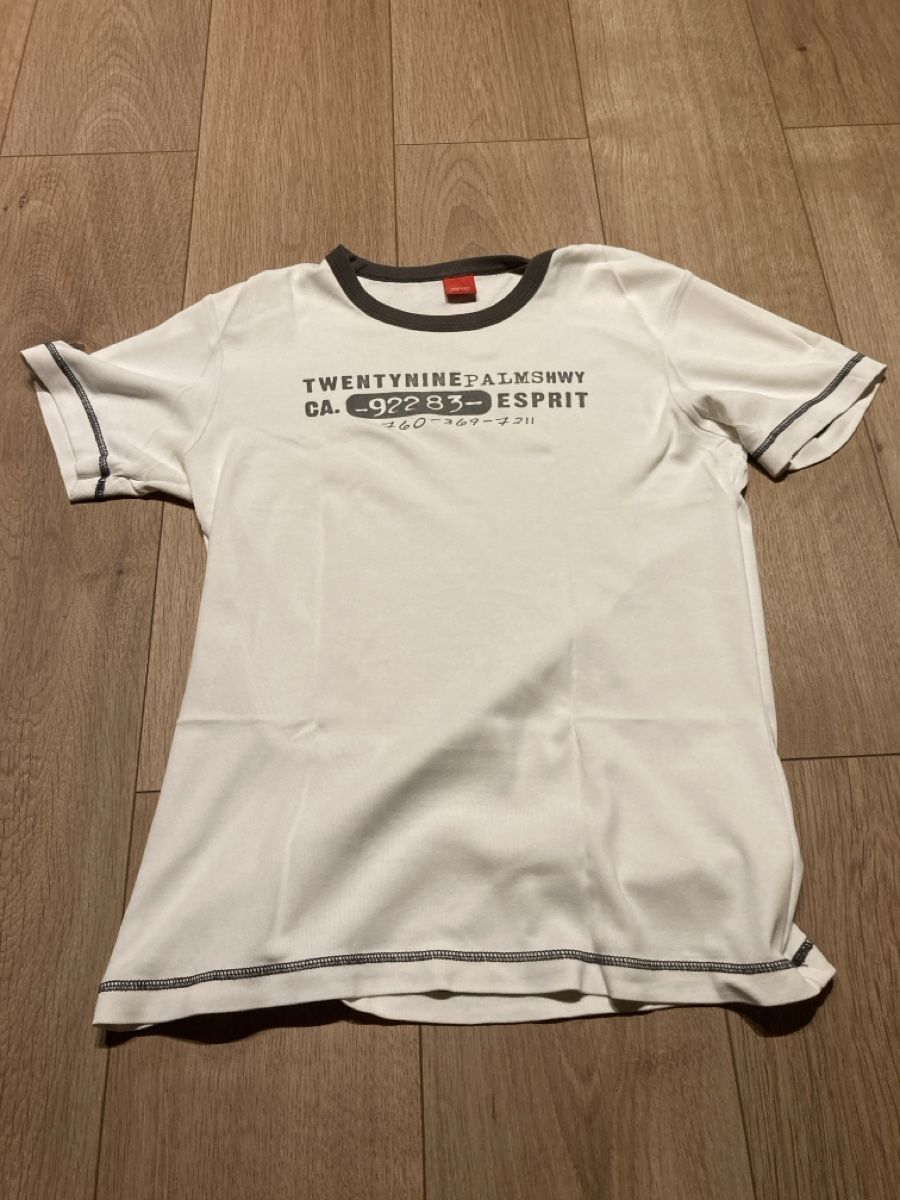 Esprit T-Shirts: Esprit T-Shirt Grösse M weiss – Gebraucht aus Zweisimmen von design02 3