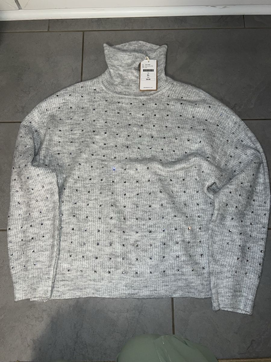 Zebra Pullover & Sweatshirts: Pullover Grösse XL Neu (Zebra) – Neu und originalverpackt aus Oberentfelden von Dianaaaaaa