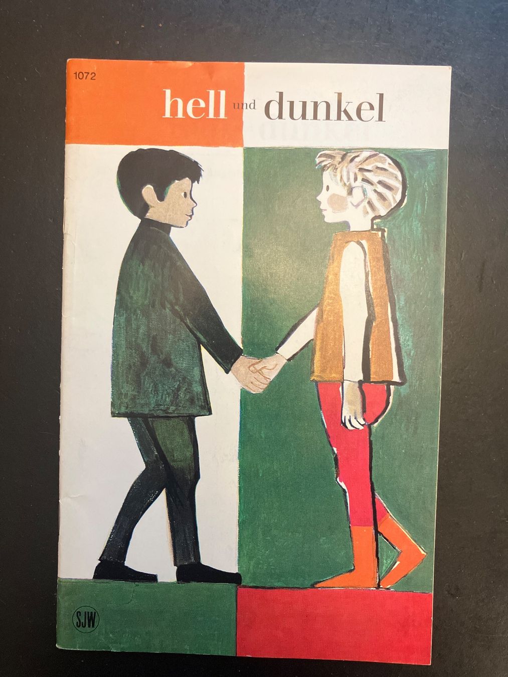 Livres: Hell und dunkel. SJW 1072 – D'occasion à Wangen ZH par day01