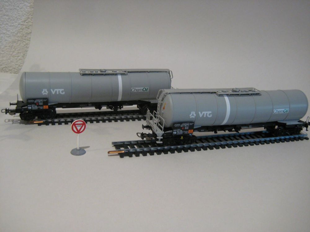 Wagons citernes PIKO - Modélisme