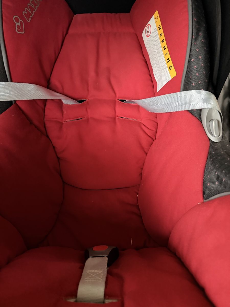 Maxi-Cosi Sièges auto: Maxi-Cosi Babyschale – D'occasion à Zürich par ana_8nfc 3