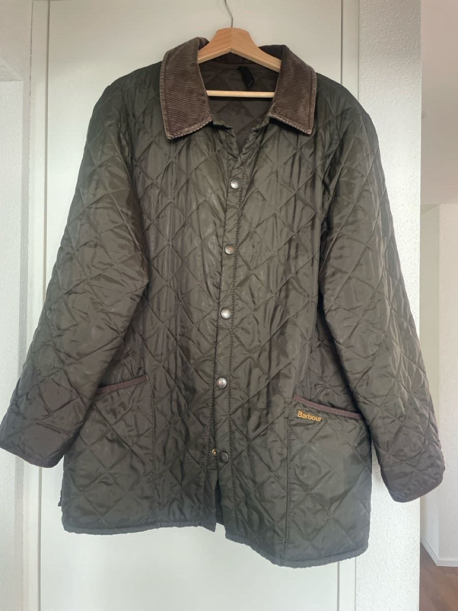 Barbour Giacche: Barbour Steppjacke dunkelgrün oversize – Difettoso da Zürich venduto da eva_7rvy 1