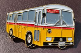 R880 - Pin Post PTT Postauto Mercedes St. Gallen