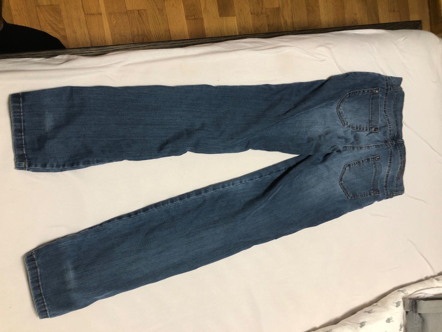 Jeans: brax free to move jeans – Usato da Meilen venduto da marsico79 2