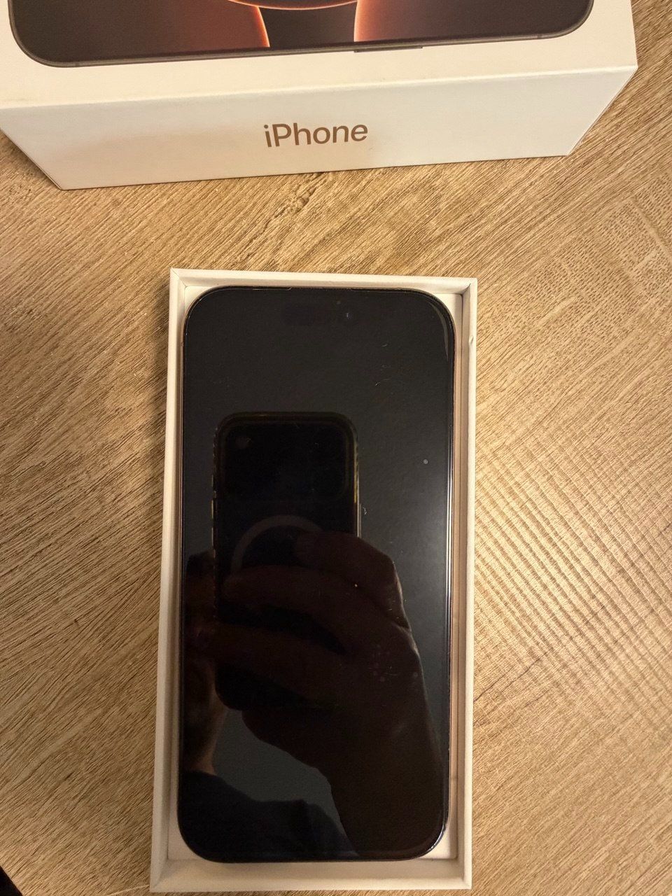 Apple Telefoni cellulari / Smartphones: iPhone 16 Pro 256 GB – Usato da Niederbuchsiten venduto da karloskastaneza 2