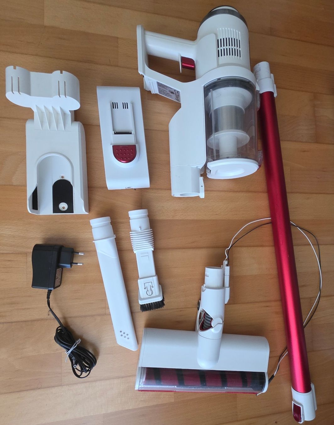 Aspirapolveri & Accessori: Staubsauger mit Batterie MAXXMEE 🔥 – Usato da Langnau b. Reiden venduto da asmedis 8