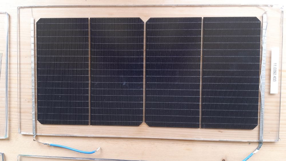 Dispositivi a energia solare: Solar Module  Solarzellen Solarpanel Einzelverkauf – Usato da Oey venduto da Parkplatzbrocki