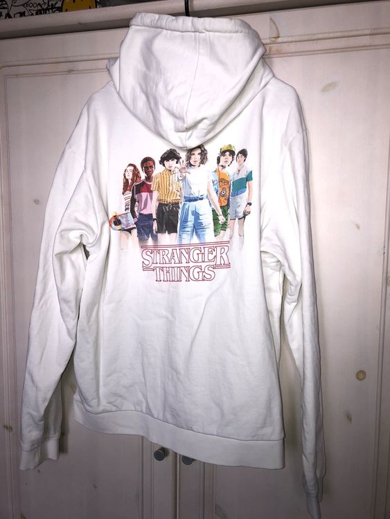 Stranger things shop hoodie snipes