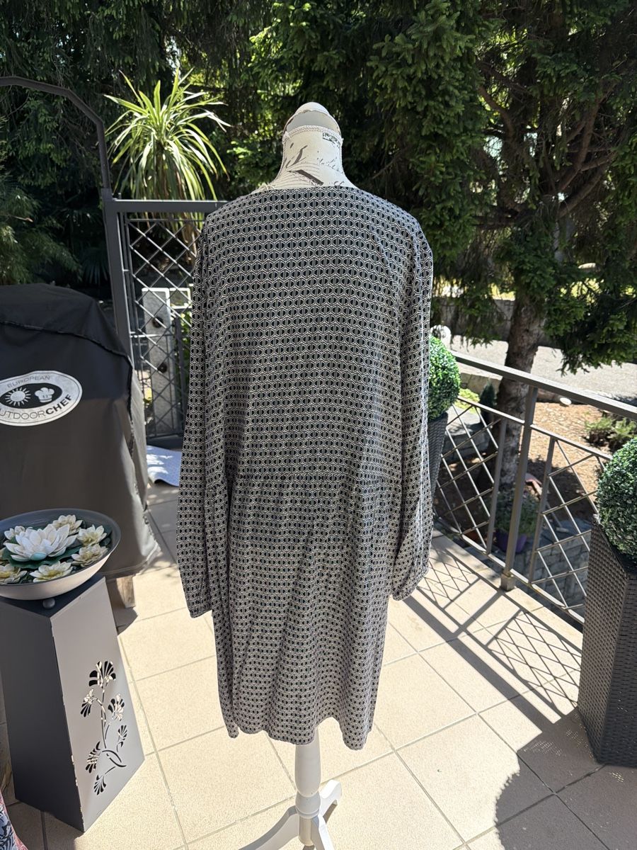 Tom Tailor Vestiti: Kleid Tom Tailor  Neu (42) – Nuovo e nell'imballaggio originale da Vezia venduto da sidu03 1