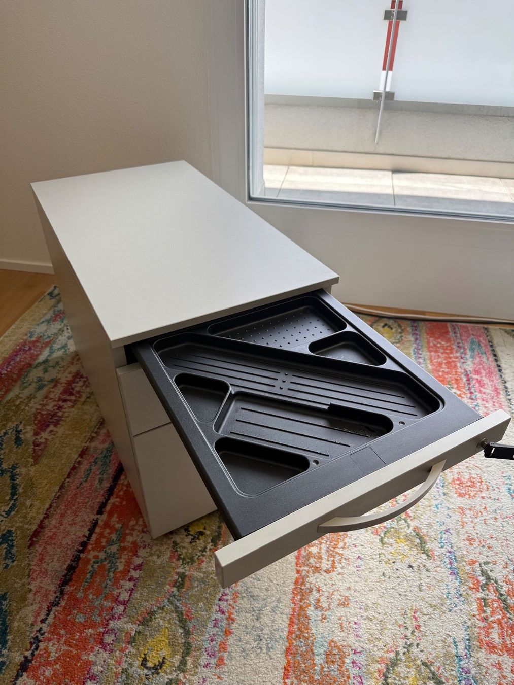 Banconi: Rollcontainer Steelcase lichtgrau, mit Schlüssel – Usato da Wabern venduto da ais_d8lb 4