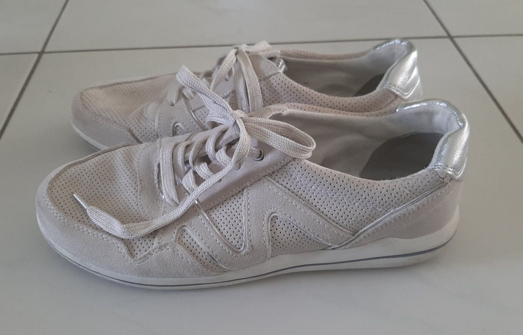 Damenschuhe: Schuh casual – Gebraucht aus Kriens von kibiz03