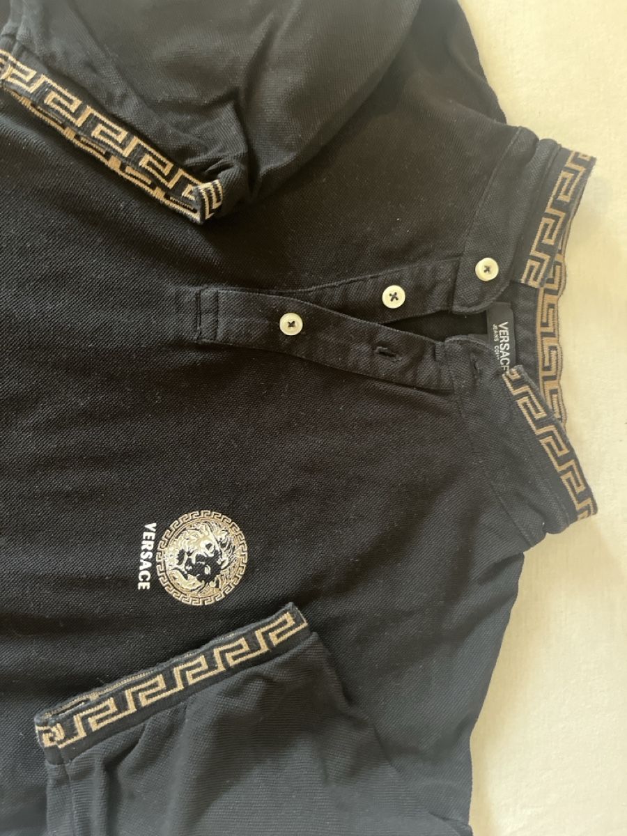 Versace Polo-Shirts: Versace Poloshirt, Gr. M Herren – Gebraucht aus Zofingen von Annika.15 1