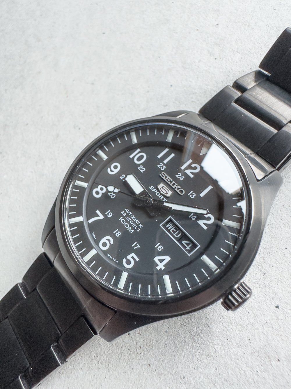 Seiko Orologi: Seiko 5 Automatic - 7S36-03J0  "Stealth-Edition" – Usato da Maschwanden venduto da TimToTheO 1