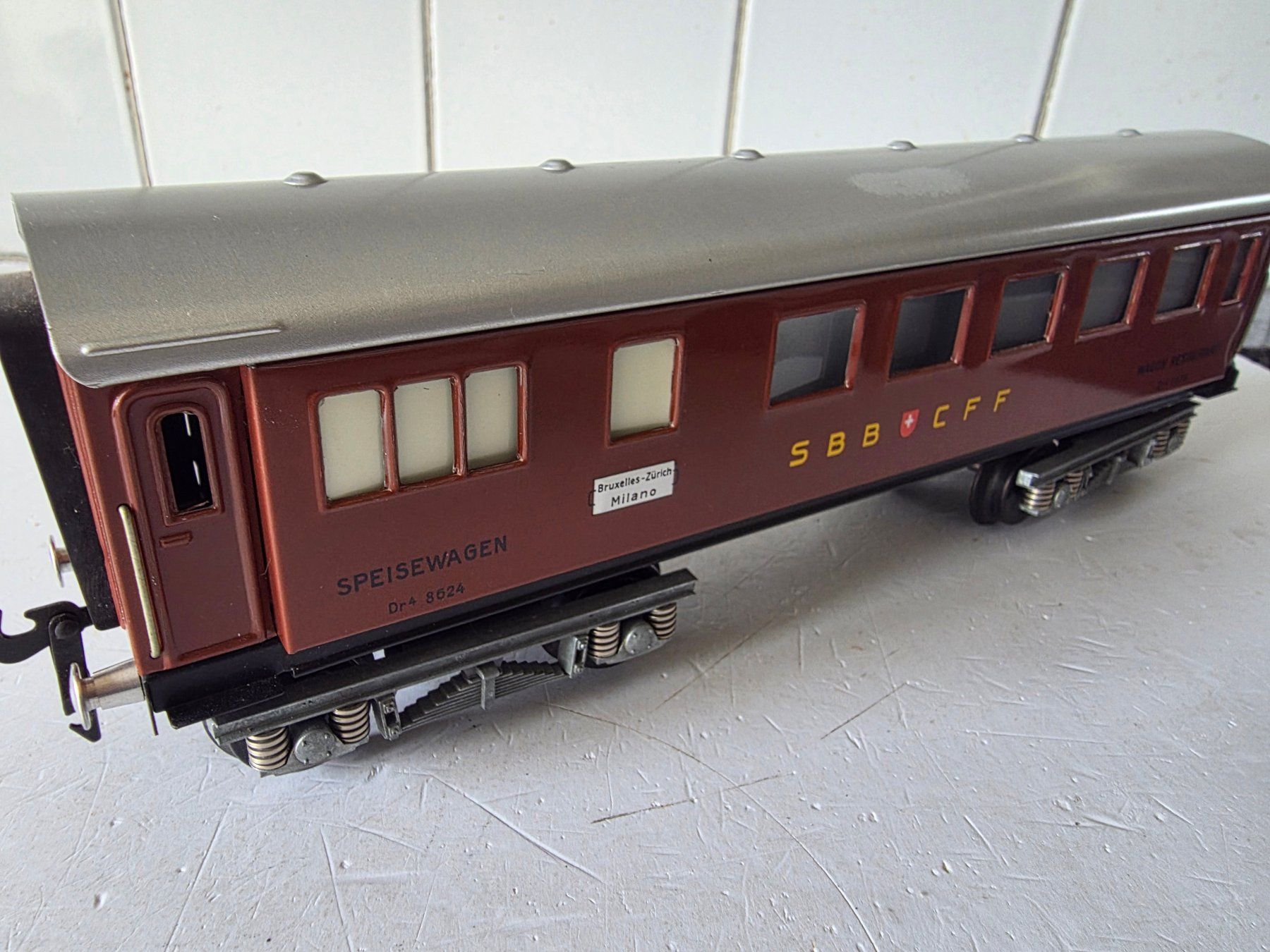 Buco Modelleisenbahnen: Speisewagen SBB, 4-achsig – Gebraucht aus Seuzach von Loeckeli01