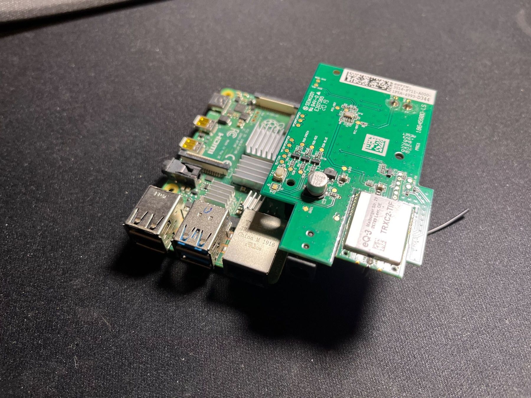 Homematic Elektronikbauteile: Homematic TRXC2-TIF inkl. Raspberry Pi 4 Model B – Gebraucht aus Mönchaltorf von Sonneric