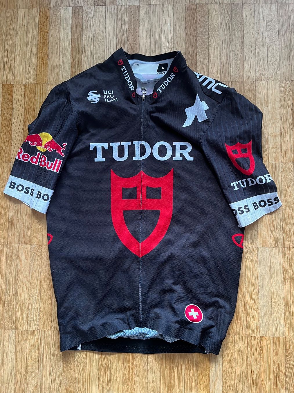 Assos Canottiere & Pantaloni: Assos Tudor Trikot – Nuovo e nell'imballaggio originale da Emmenbrücke venduto da Rol.T