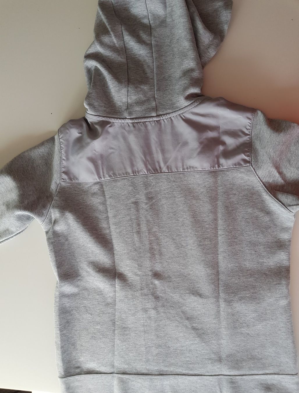Nike Maglioni & Felpe: NIKE Pullover mit Reißverschluss – Usato da Münchenstein venduto da mt25 1