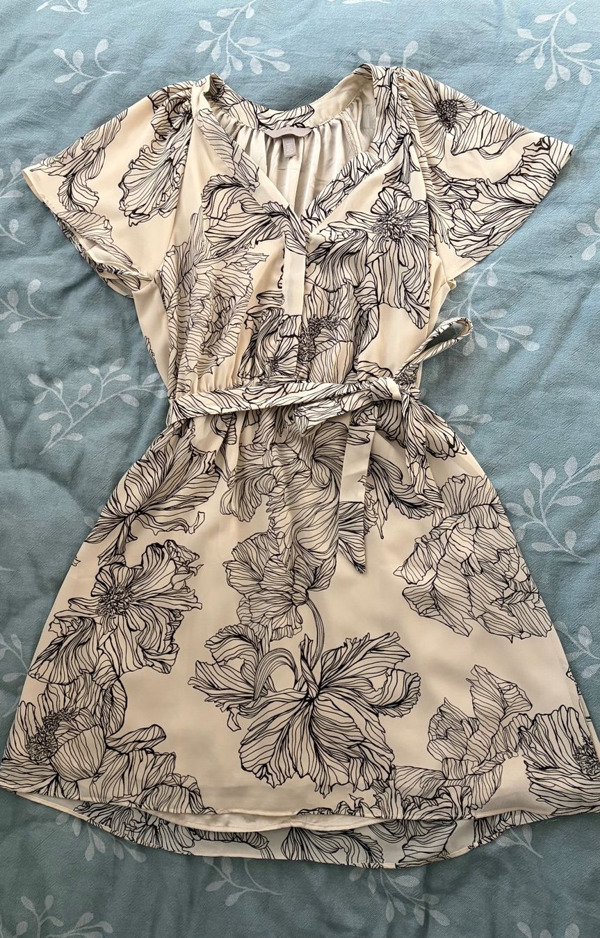 H&M Vestiti: Kleid weiss mit Blumenmuster – Usato da Pfungen venduto da era_fnc2