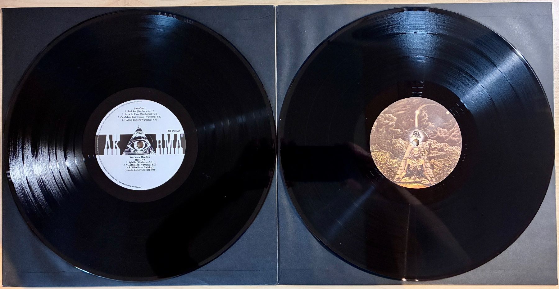 Dischi in vinile: Warhorse - Red Sea, RI Akarma IT – Nuovo (secondo la descrizione) da Buchberg venduto da ICM-Tapefan-1961-MCS 3