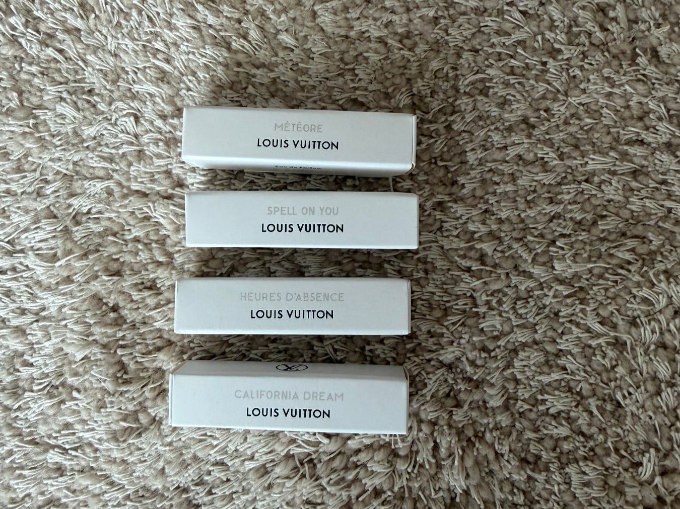Louis Vuitton Profumi & Eau de Toilette: Echantillons de parfums LOUIS VUITTON – Usato da La conversion venduto da Repio