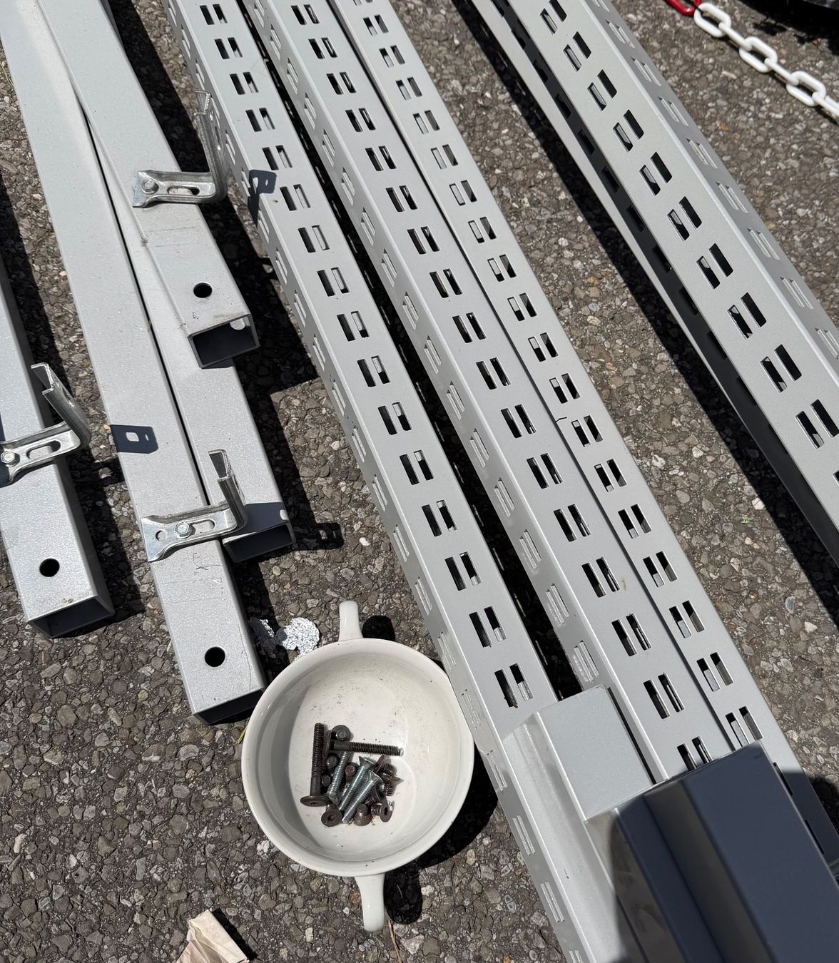 Scaffali: Regalsystem Metall weiss mit Glas und Holzbrettern – Usato da Interlaken venduto da Skandalpreis 7