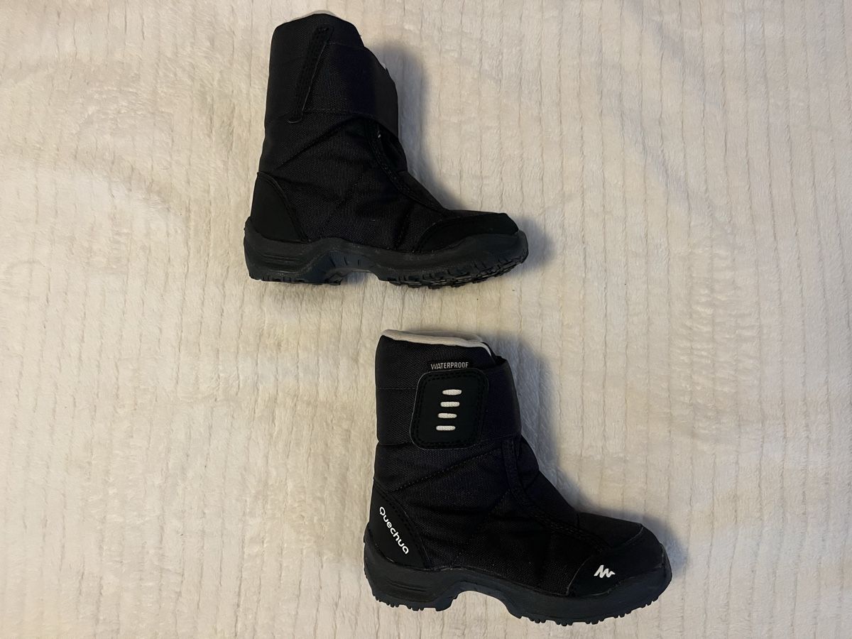 Decathlon Scarpe per ragazzi: Schneestiefel size 25 – Nuovo (secondo la descrizione) da Saas-Fee venduto da Marienelly19 1
