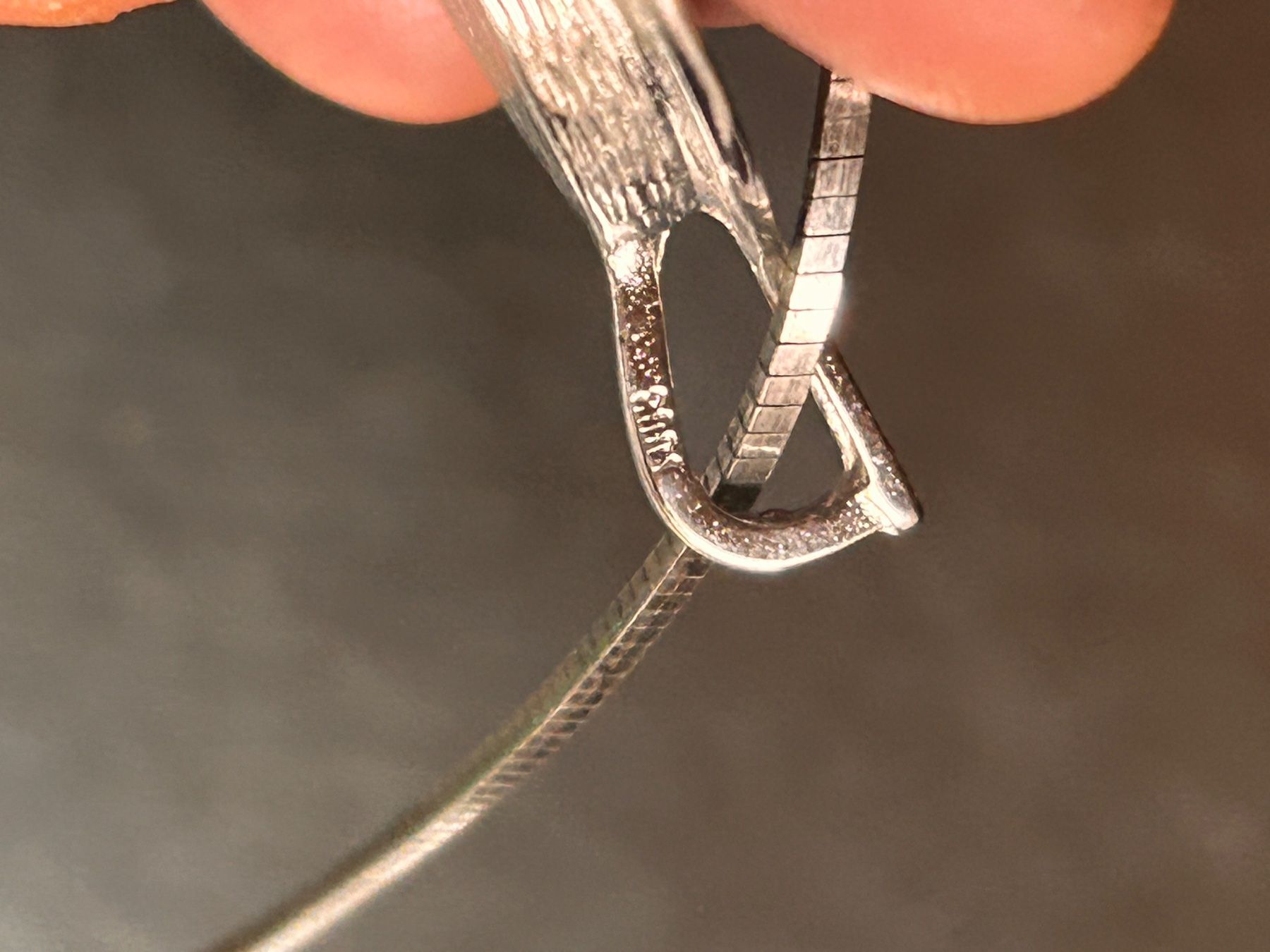 Ketten: Silberhalskette mit Anhänger, modisches Design ROSA – Gebraucht aus Laufen von belleskulptur 9