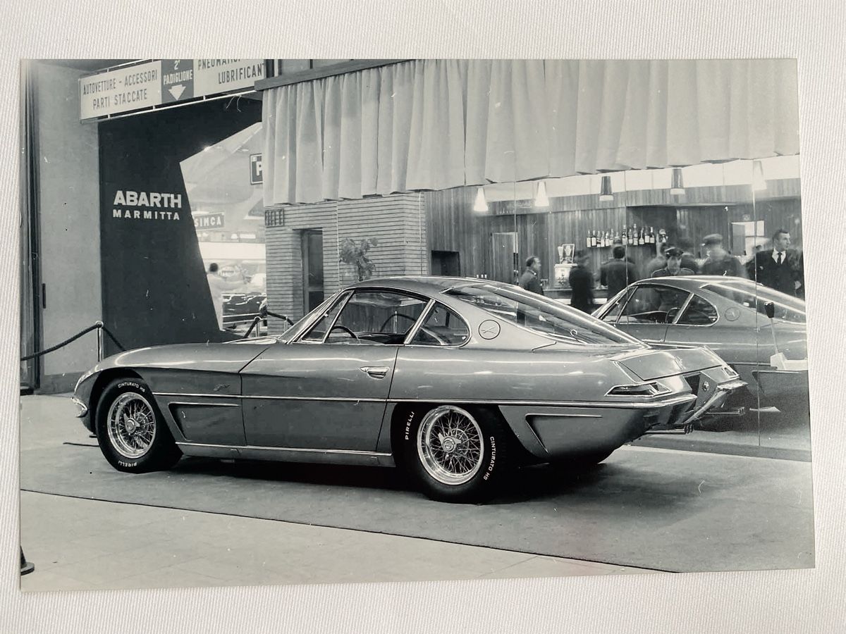 Lamborghini Documenti: Foto Lamborghini 350 GTV – Usato da Sursee venduto da lucialiani