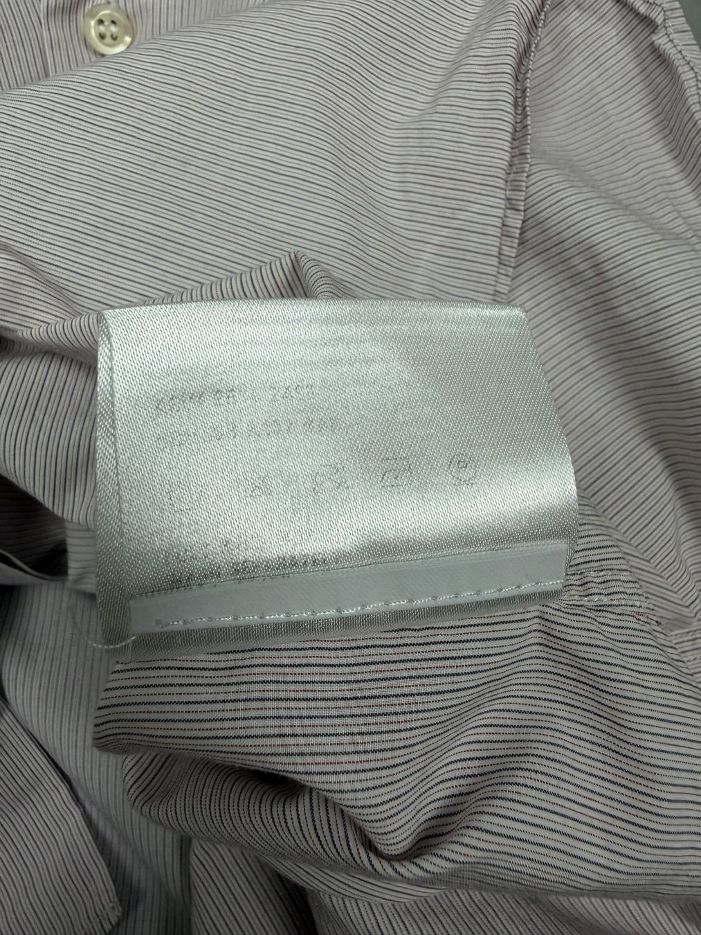 Prada Hemden: Prada Striped Logo Shirt – Gebraucht aus Biel/Bienne von sami0788480082 9