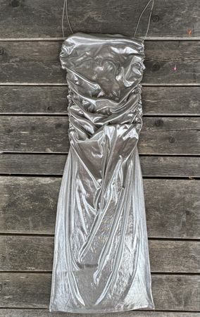 Silberkleid von H&M / NEU / Grösse: M