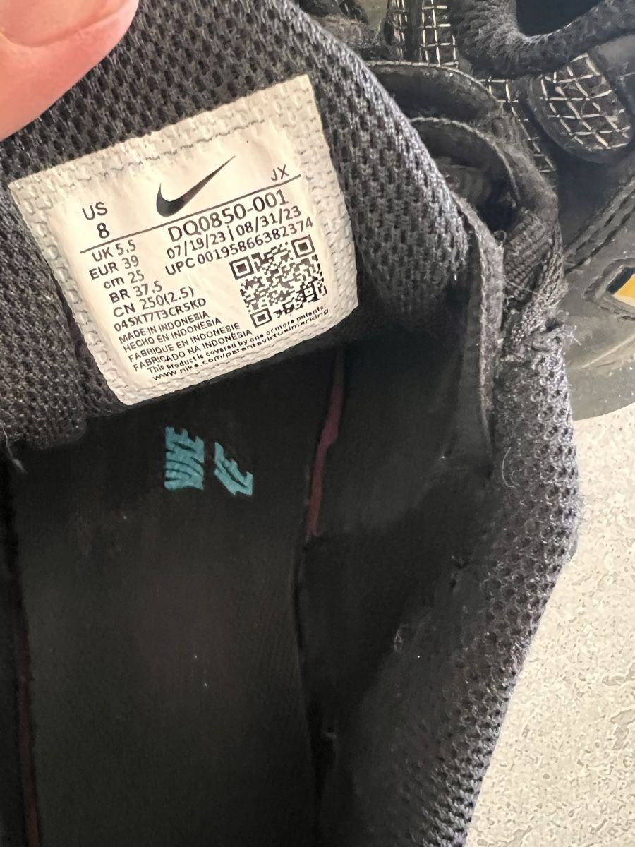 Herrenschuhe: Baskets Nike Air Max Plus noir taille 39 état correct – Gebraucht aus Gland von choupon 4