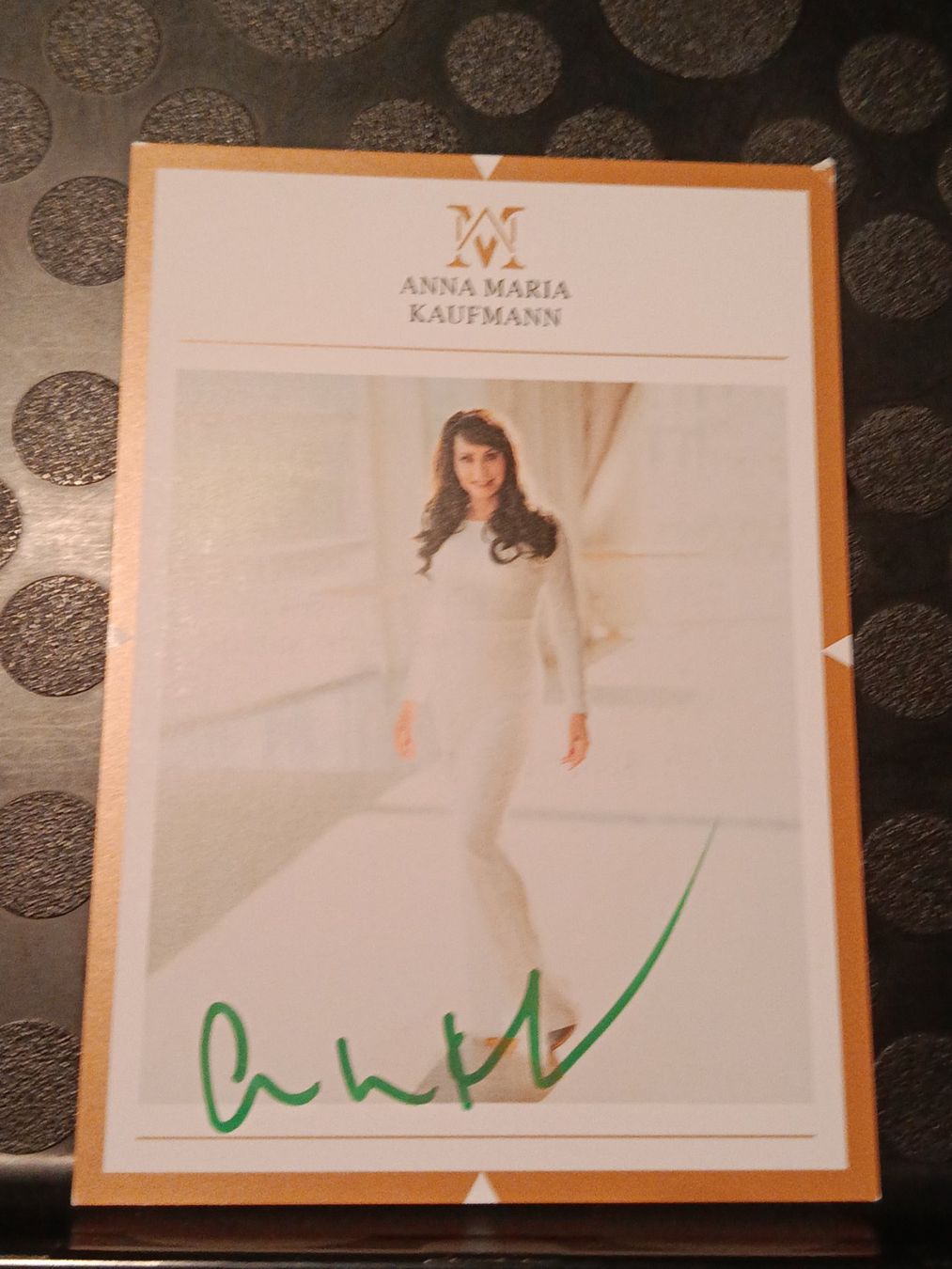 Autogramme: Anna Maria Kaufmann - handsignierte Autogrammkarte – Gebraucht aus Menziken von Artographs