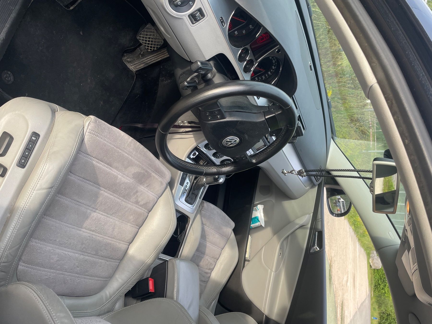 VW Autos: VW Passat V. 3.2i 4M – Gebraucht aus Schaffhausen von Indigo08 6