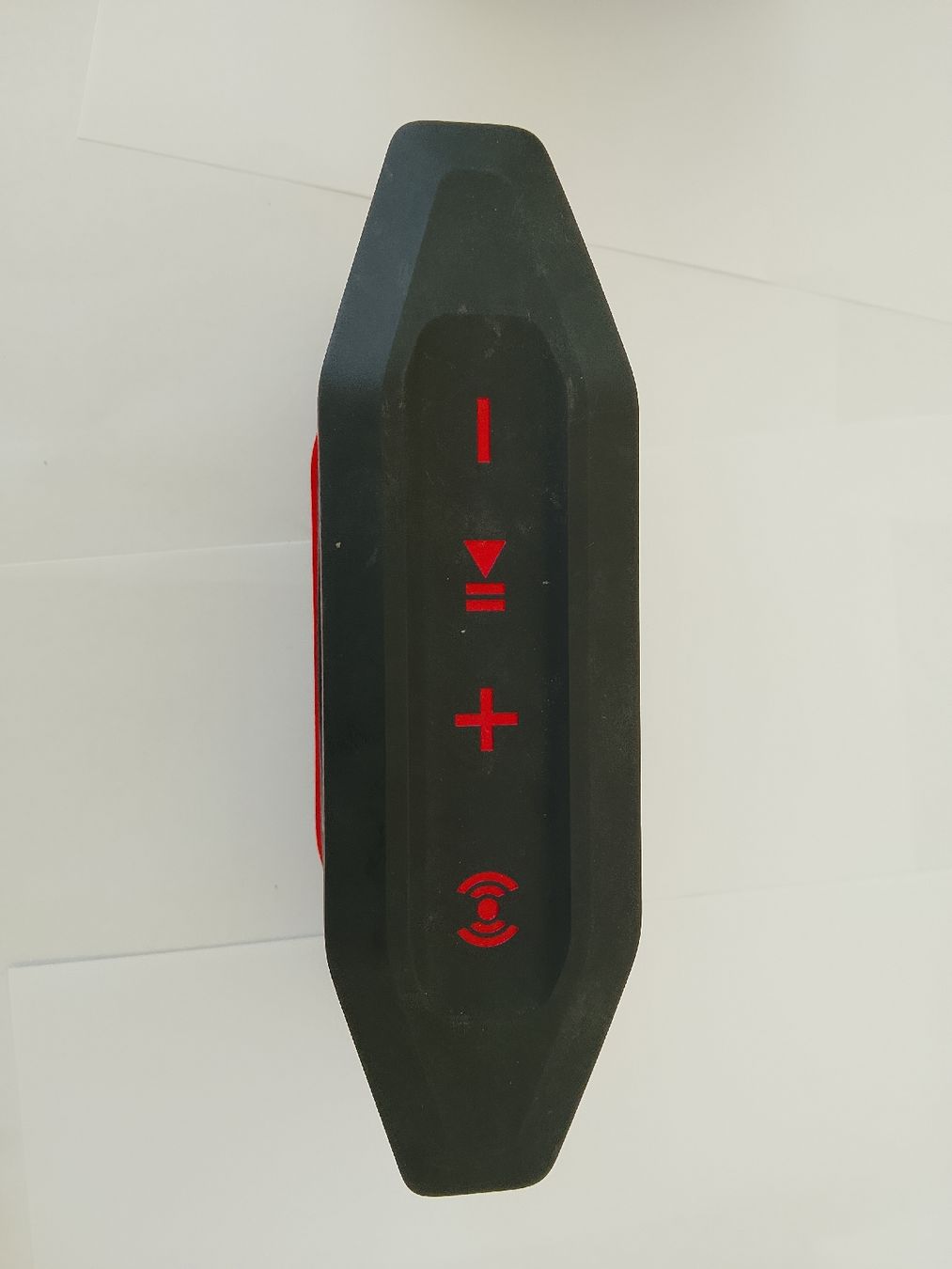 Teufel Casse acustiche: Teufel Rockster GO Bluetooth Lautsprecher  – Difettoso da Biel/Bienne venduto da Vintage-timearts 1