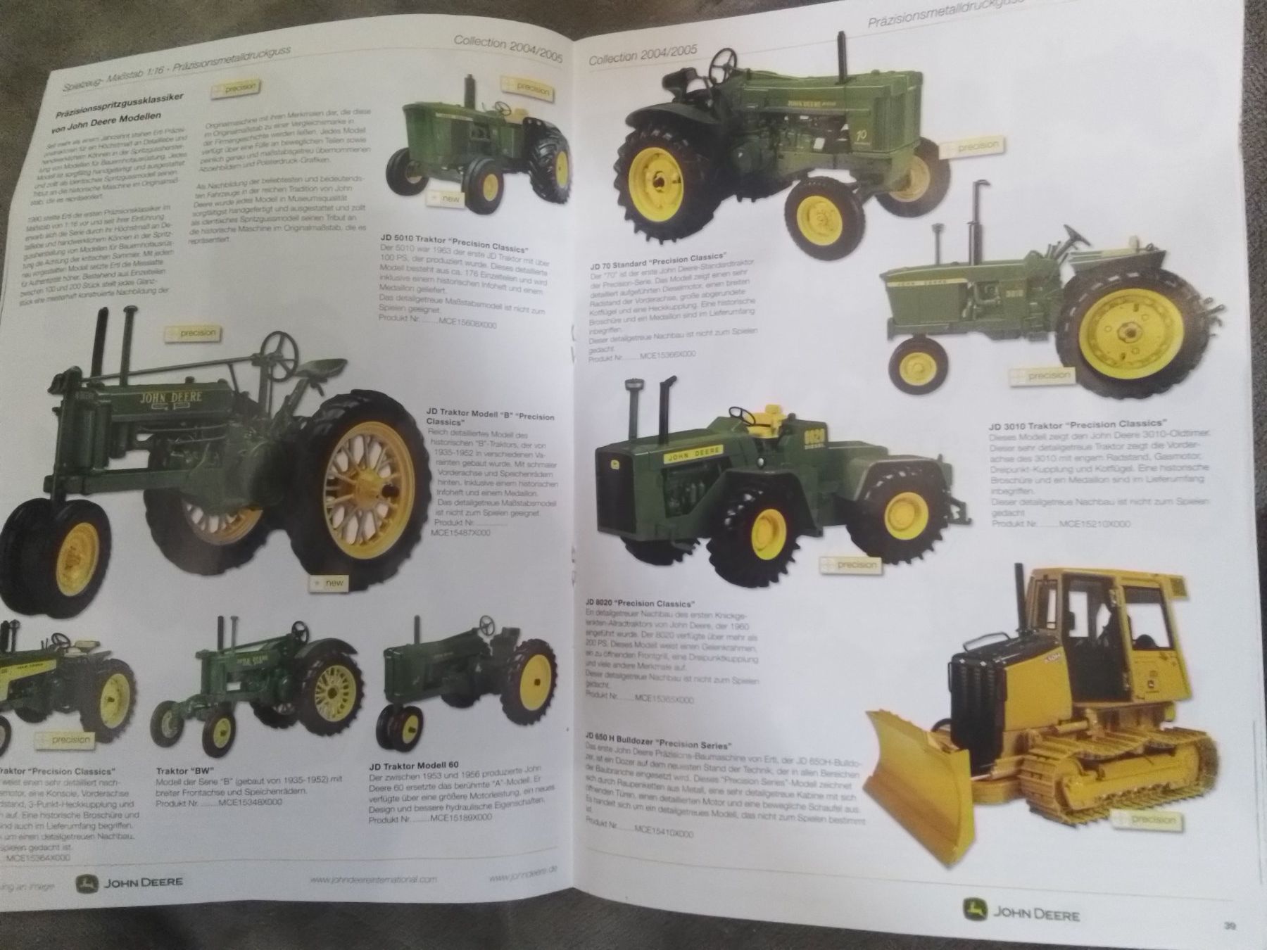Libri: JOHN DEERE Katalog 2004 PORTOFREI! – Usato da Rüti ZH venduto da Velo-Jimmy 2