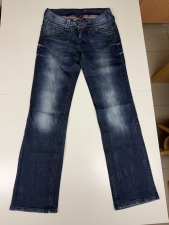 No Name IzzIe Jeans, Basic Denim, Grösse W28 L32, Top!