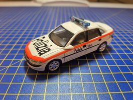 Opel Vectra B Kantonspolizei Tessin 1:43