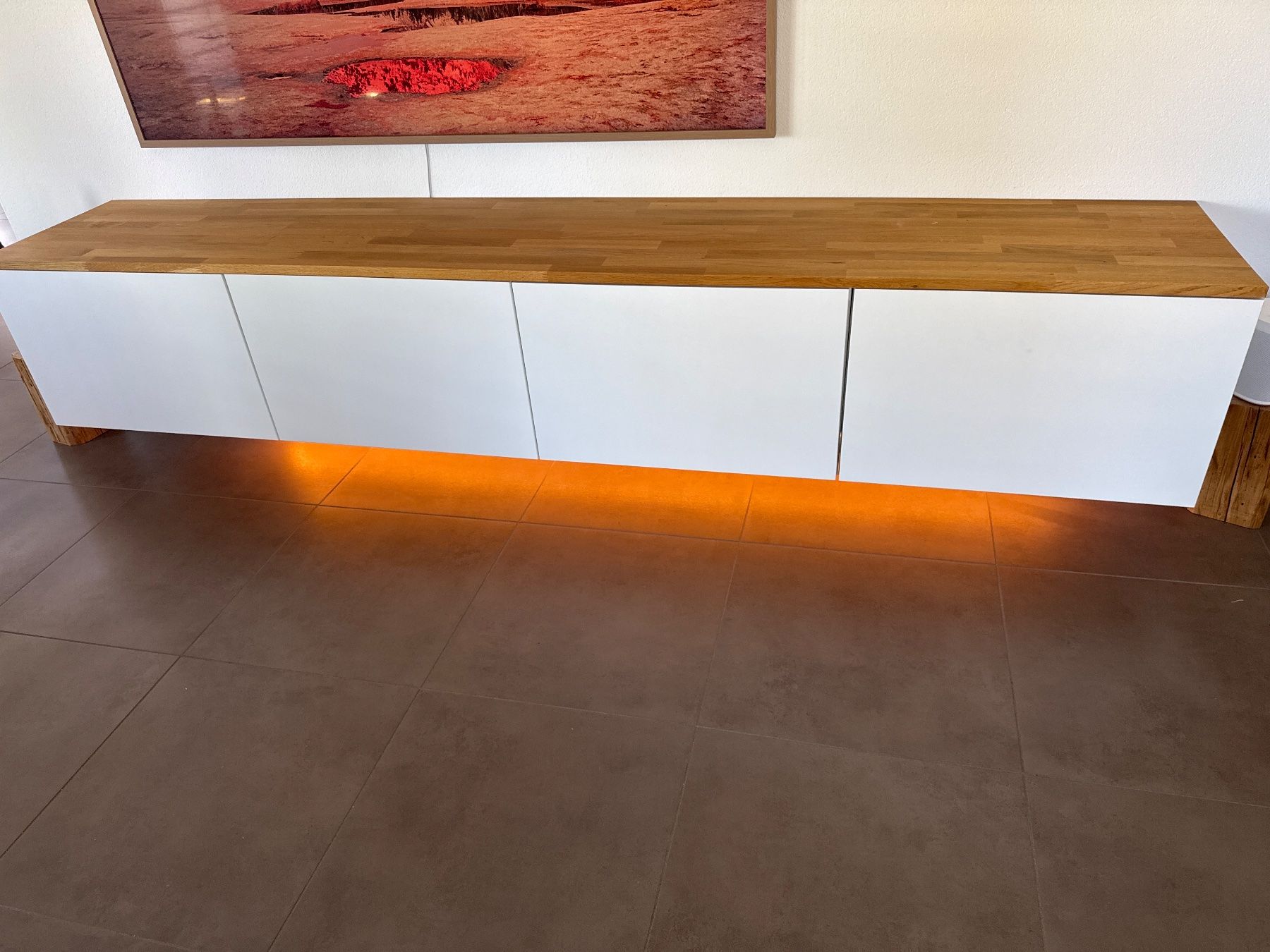 Mobili TV: Sideboard mit Echtholz-Eichenplatte und Philips-Hue-Licht – Usato da Zofingen venduto da reevb 5
