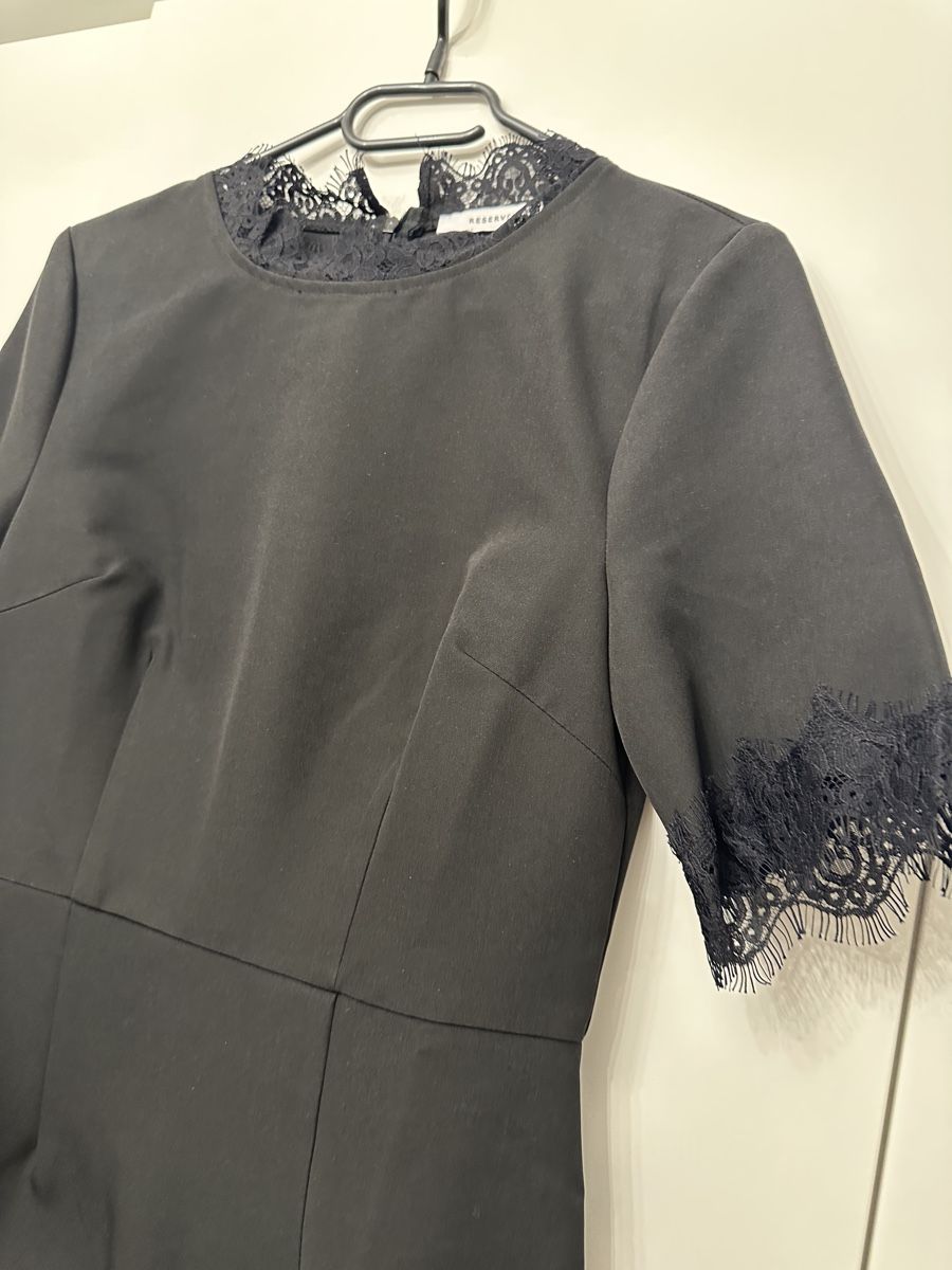 Vestiti: Elegantes Schwarzes Kleid mit Spitzendetails Gr. 36 – Usato da Perlen venduto da H.Spa 2
