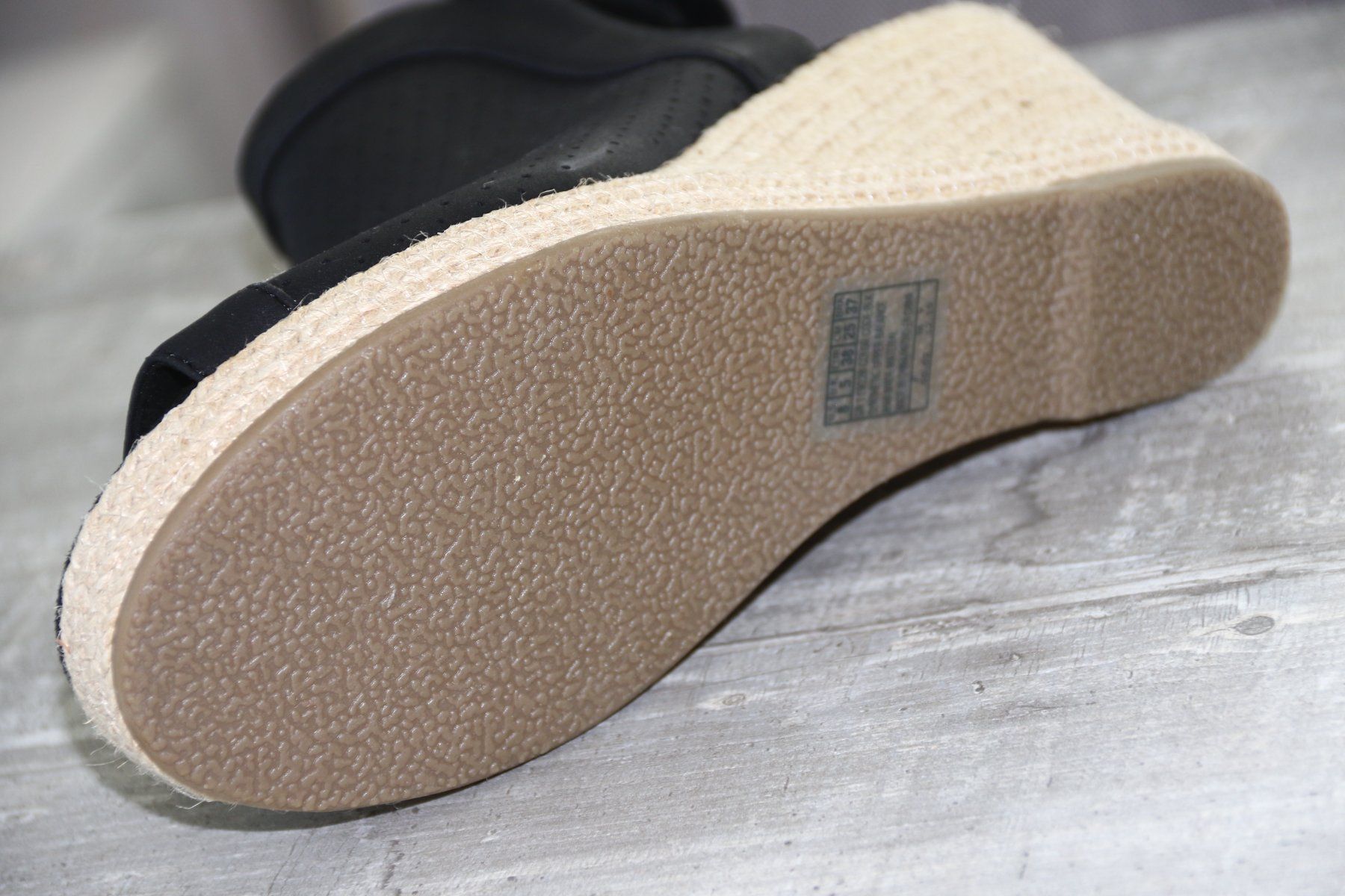 Scarpe da donna: Neue schöne Schuhe / Sandalen Gr.38 – Nuovo (secondo la descrizione) da Oberwil-Lieli venduto da Svetlana28 6