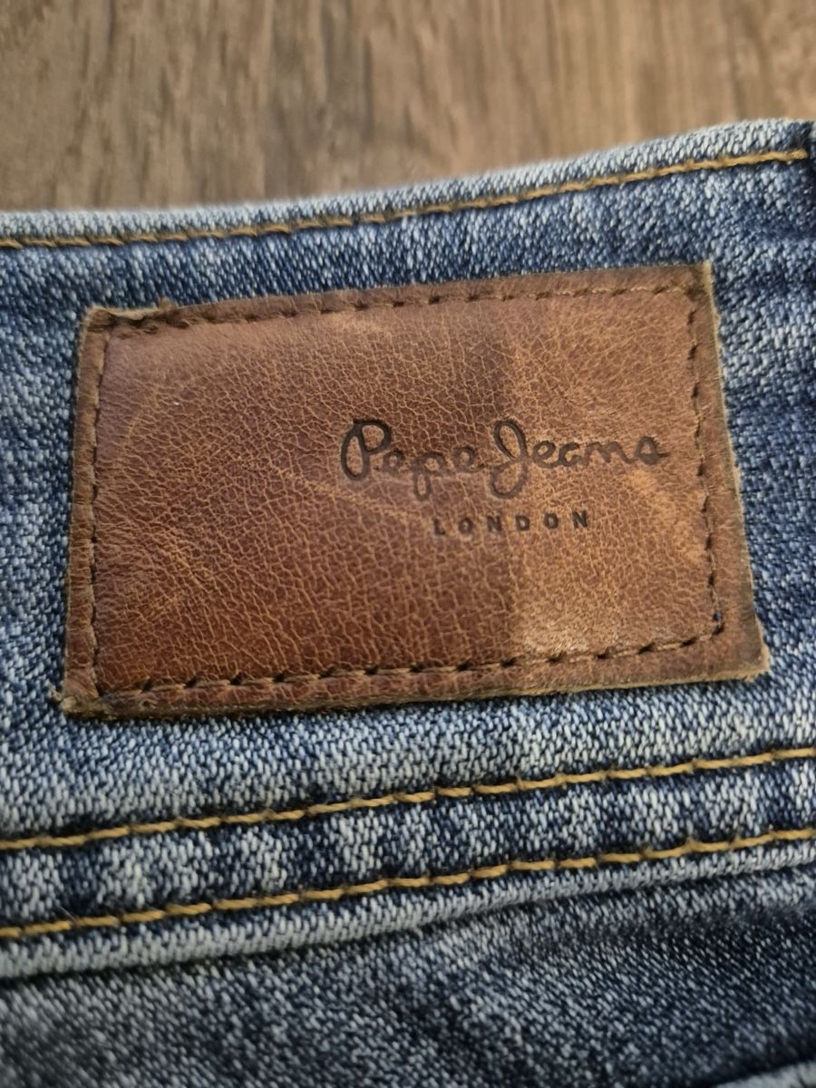 Jeans: Pepe Jeans wie neu mit Schlag – Usato da Unterkulm venduto da mahu87 2