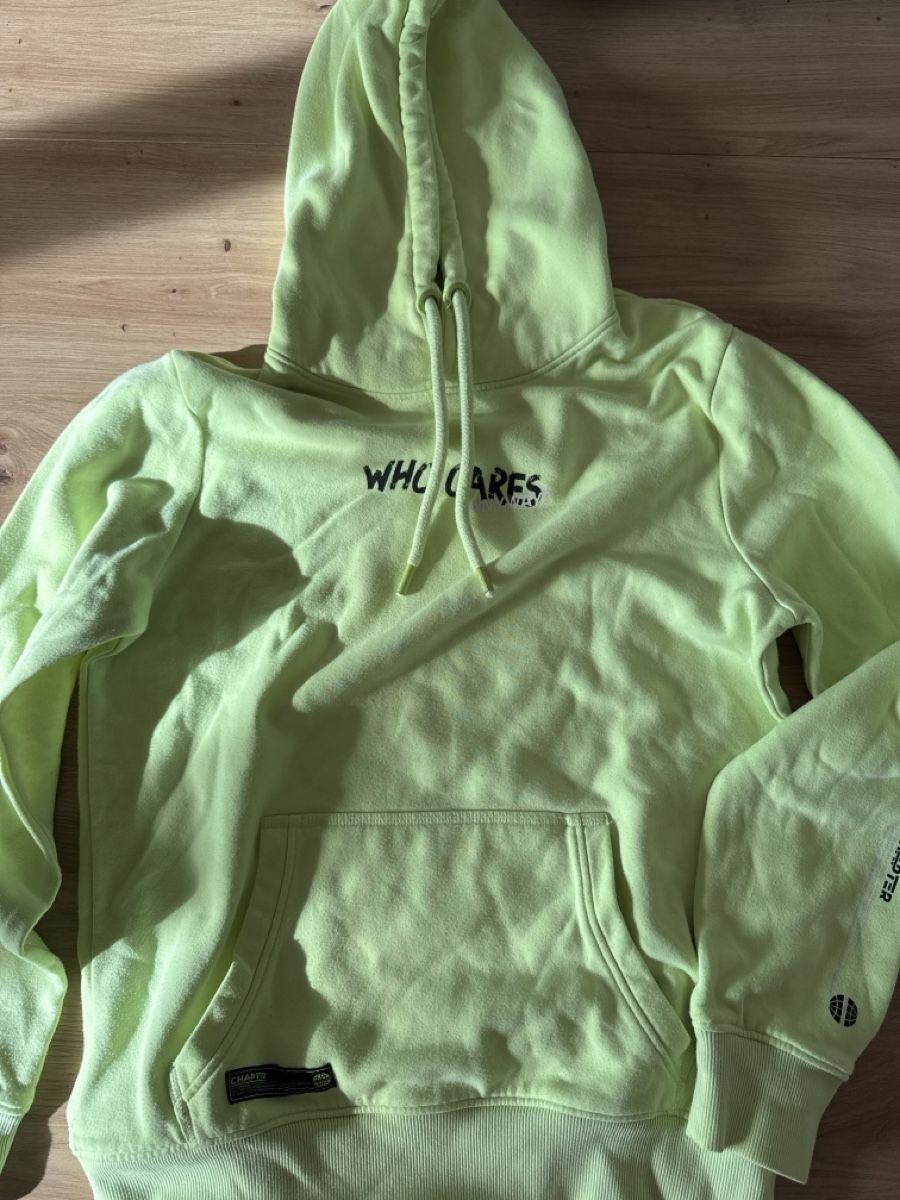 Lotti di vestiti: Hoodies, T-Shirts, Pullover-Mix, Grösse L – Usato da Burgdorf venduto da Lou-123 4