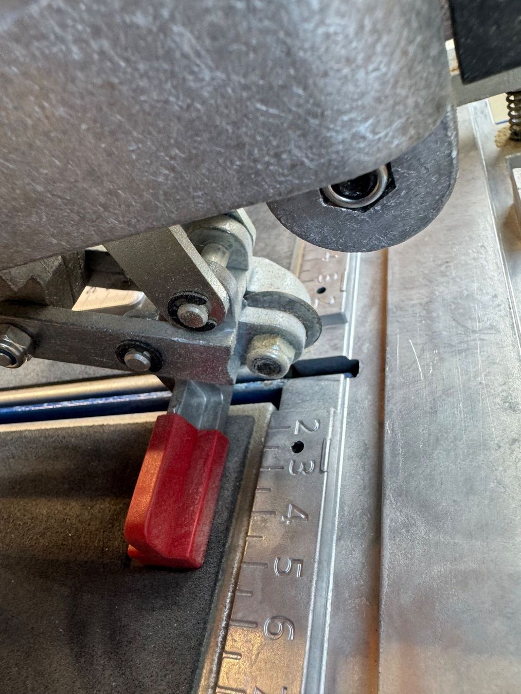 Alle Werkzeuge: Fliessenschneider TOPLINE 630 – Gebraucht aus Willerzell von Milchinger 3
