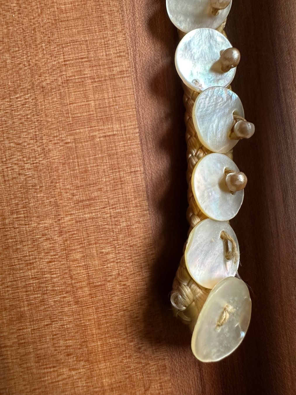 Catenine: Perlmuttcollier& Ohrklips, Einzelstück, Antik – Usato da Buchs ZH venduto da krenzi 2