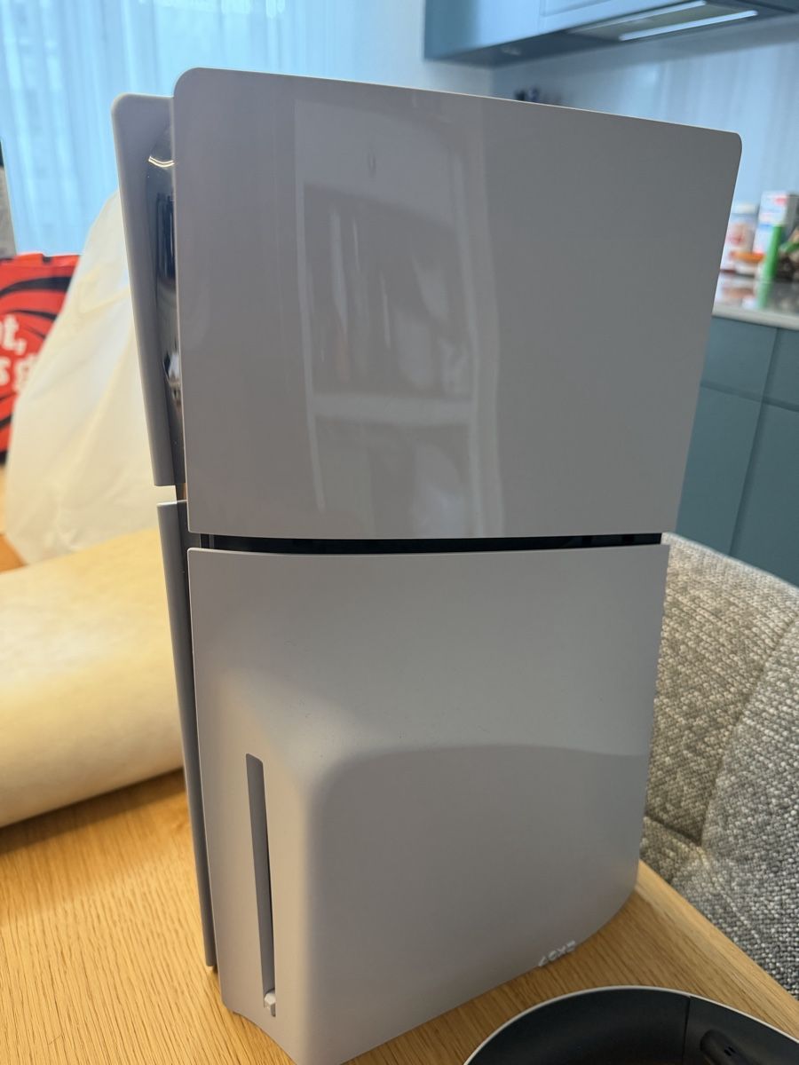 Sony Consoles: Playstation 5  – Neuf (Voir description) à Rheinfelden par bur_2whh 3
